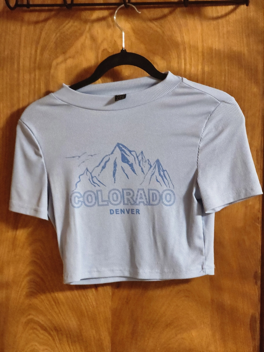 SHEIN Light Blue Colorado Denver Ribbed Crop Top - Picture 2 of 3